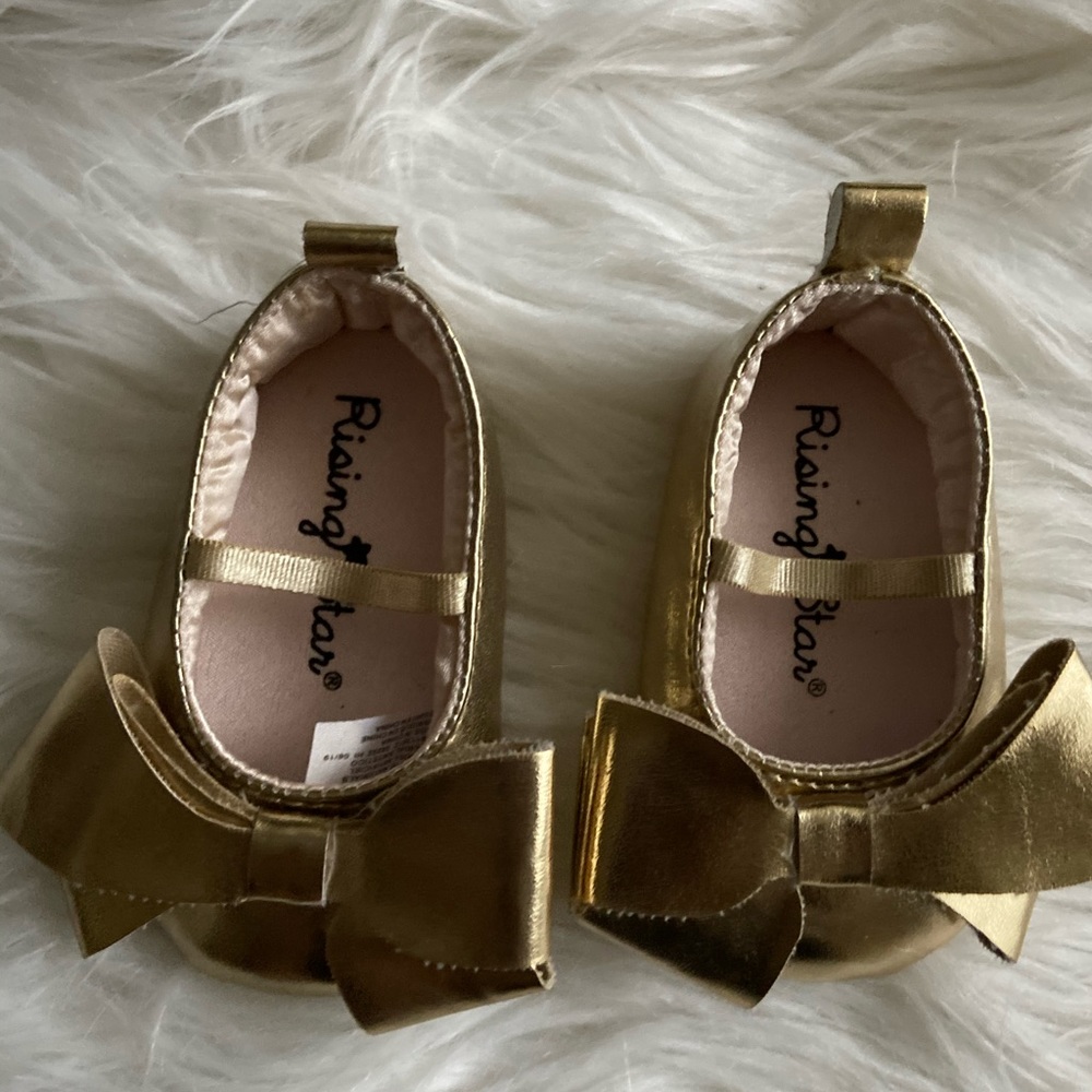 Gold baby dress shoes